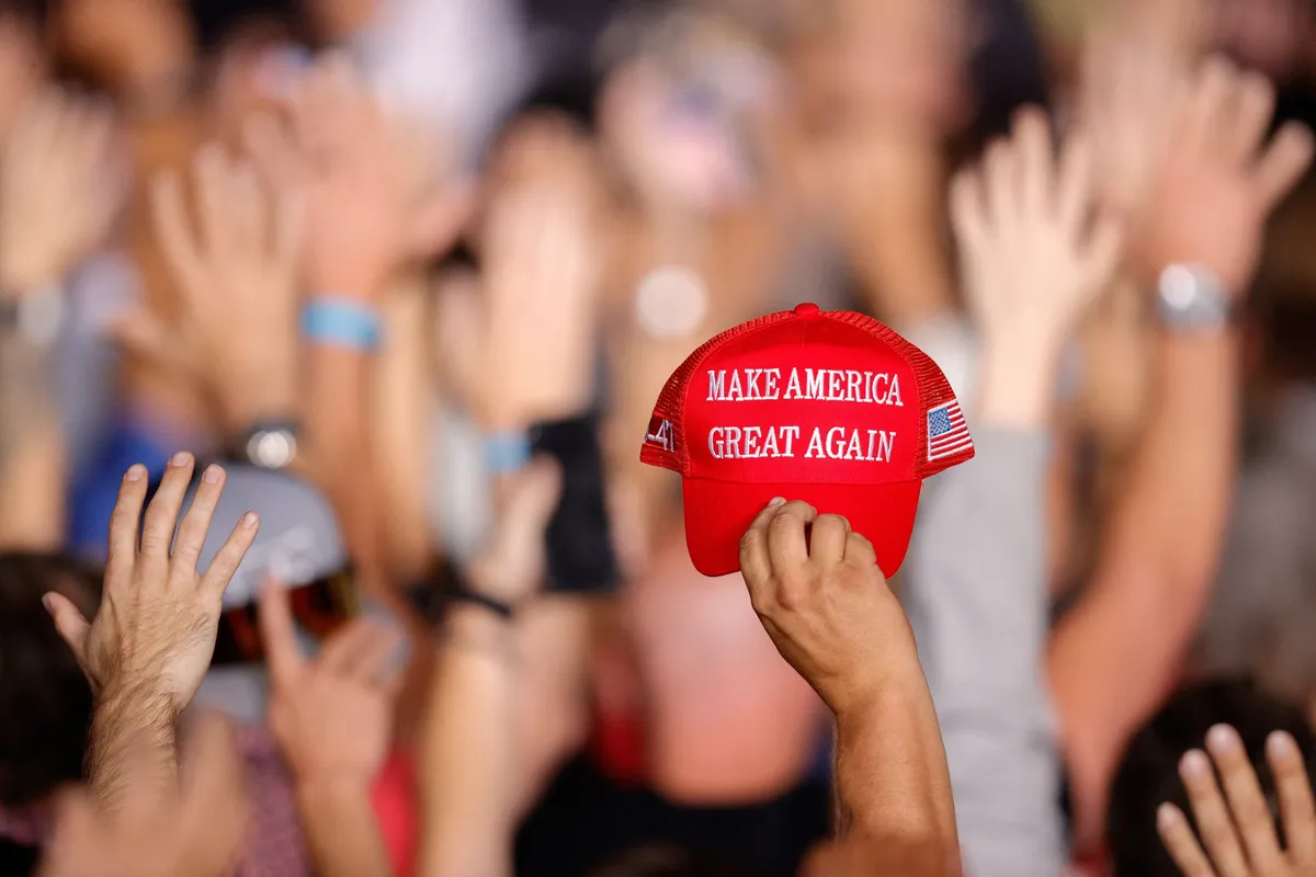 Florida GOP Gubernatorial Primary: Donalds Leads as Rivals Clash Over Residency, Rhetoric, and Data Centers