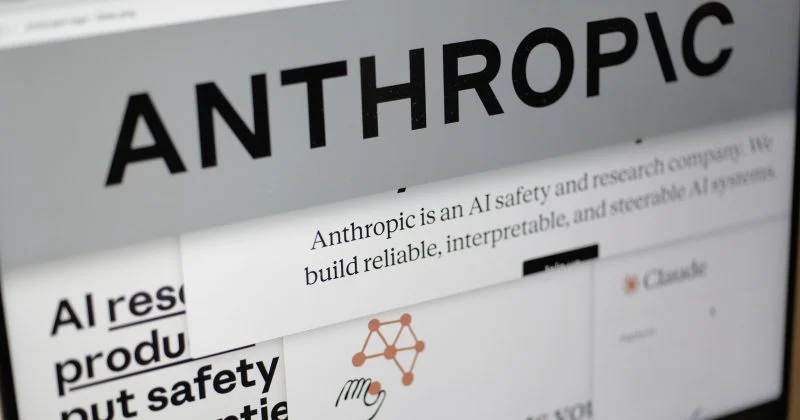Claude écrit désormais plus de 80 % du code de production d'Anthropic, selon le PDG