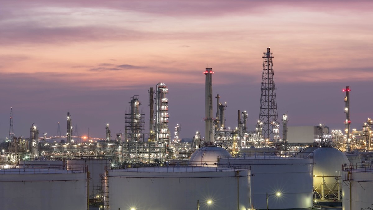 ADNOC проводит восьмую спотовую тендерную продажу нефти с июня на фоне наращивания экспорта ОАЭ