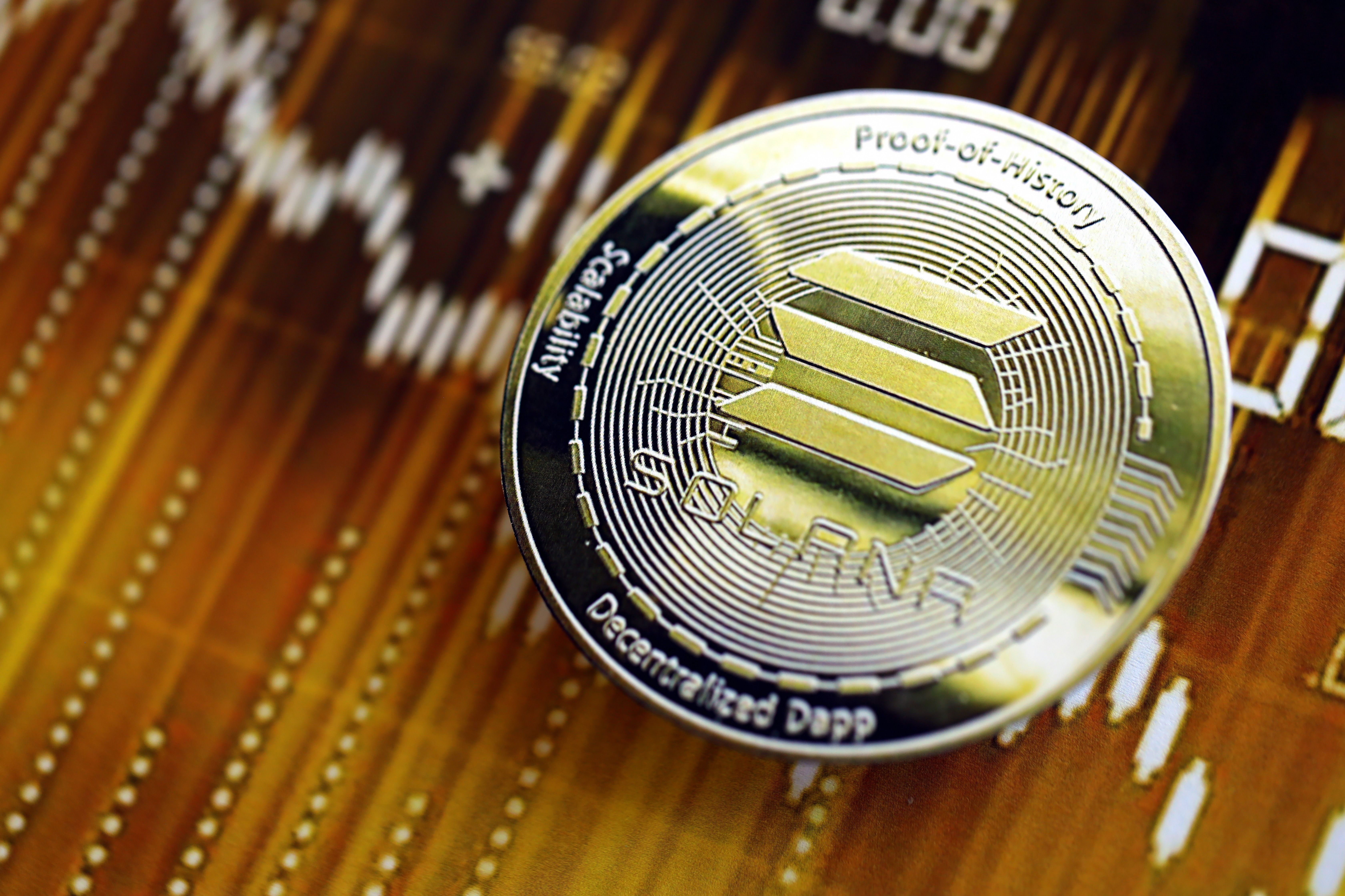 Solana Mostra Solidità Contro Dollaro USA e Bitcoin con una Doppia Configurazione Rialzista