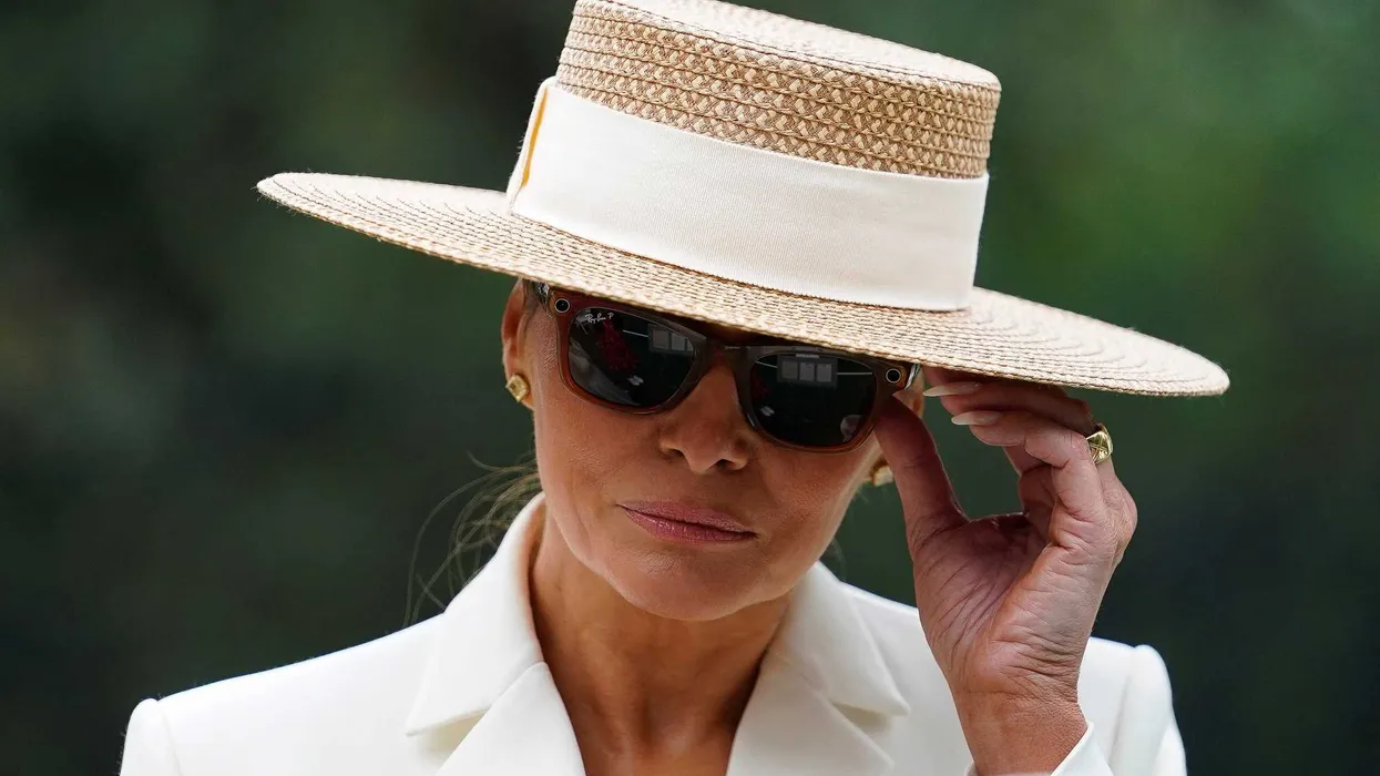 Jim Acosta żartuje, że może doczekać się wizyty Secret Service z powodu mema z Melanią Trump