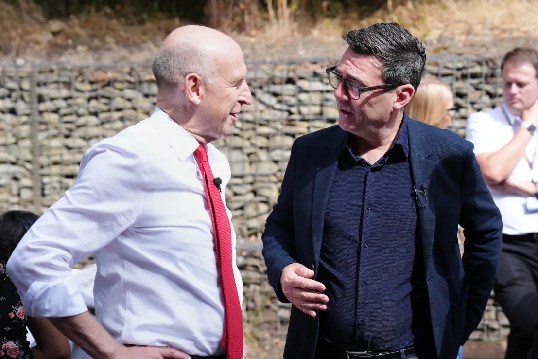 Czy John Healey zdoła zrealizować przełomową agendę dewolucyjną Burnhama?