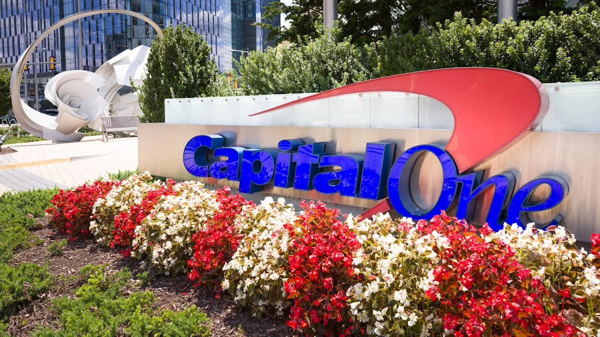 Bank of America mantiene recomendación de Compra sobre Capital One mientras mejoran las tendencias de crédito en julio