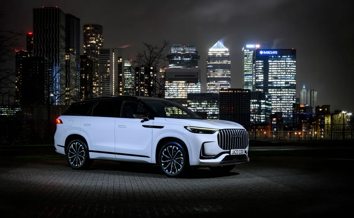 Обзор Jaecoo 8 SHS-P: флагманский plug-in hybrid китайского бренда нацелен на премиальный сегмент европейских SUV