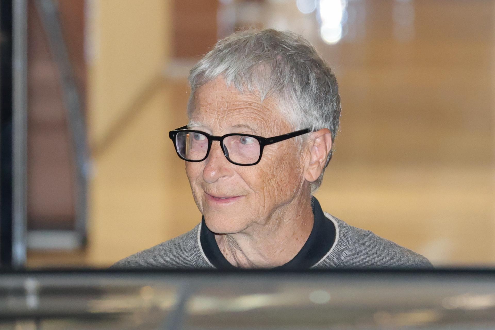Bill Gates Arrives in South Korea for Energy Cooperation Talks