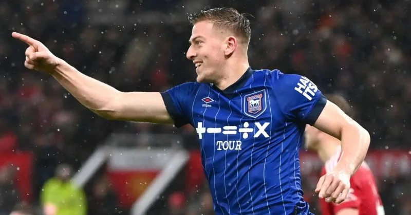 Chelsea blisko porozumienia z Nottingham Forest w sprawie napastnika Liama Delapa