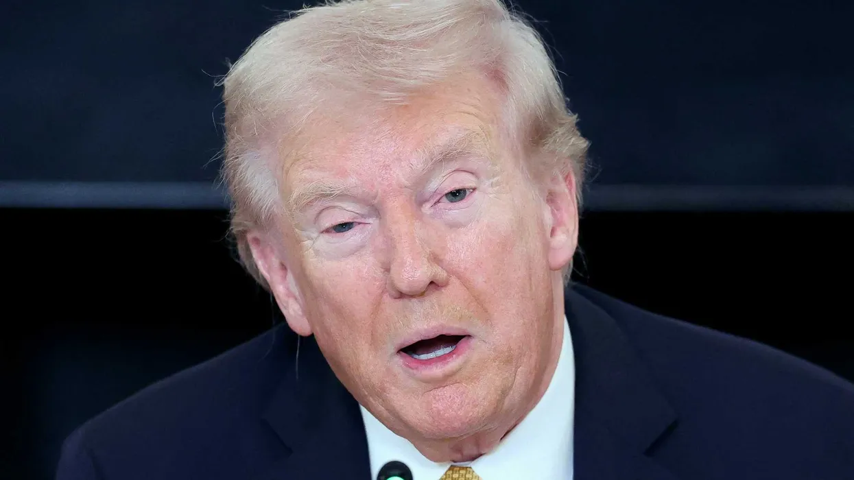 Трамп подвергается критике из-за решений о федеральном финансировании, нацеленных на «синие» штаты