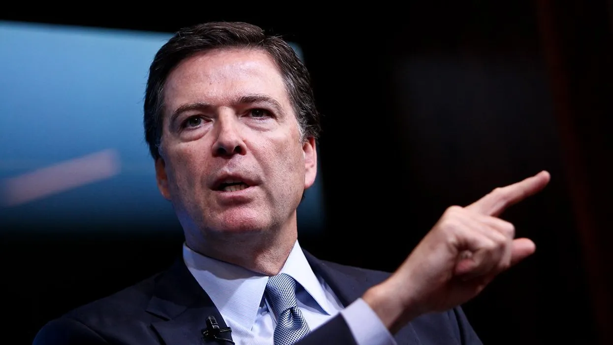 FBI 的证据失误削弱了司法部对詹姆斯·科米的指控，法律分析人士称
