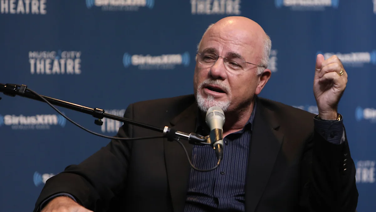 Dave Ramsey détaille 3 grandes erreurs de retraite que les Américains de plus de 55 ans devraient éviter