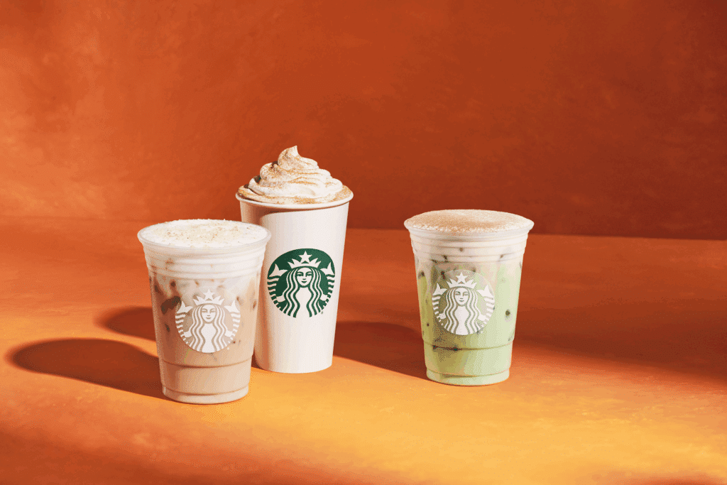 Starbucks dévoile sa gamme de boissons d'automne, menée par le retour du Pumpkin Spice Latte et de nouvelles créations saisonnières