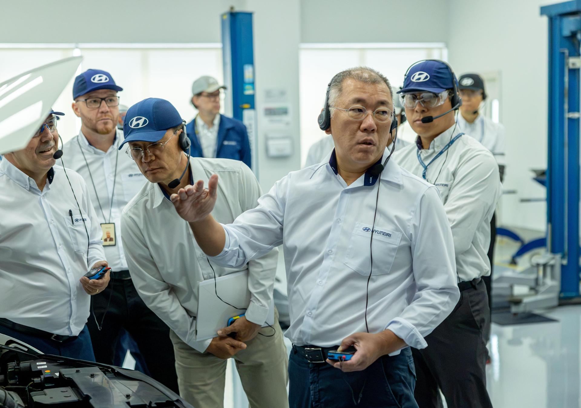 Il Presidente Esecutivo di Hyundai Motor Group Chung Euisun Riafferma l'Impegno Strategico verso il Brasile