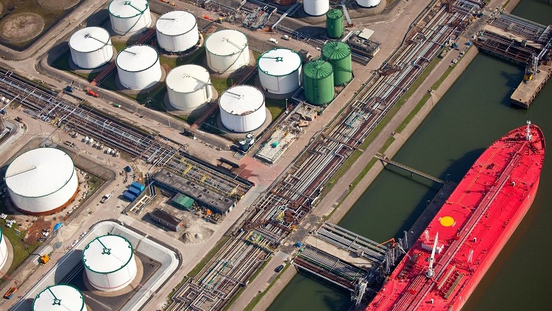 ADNOC переводит все сорта абу-дабийской нефти на ценообразование по Platts Dubai с ближайшим месяцем