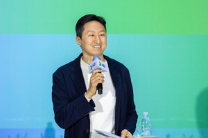 HD Hyundai會長鄭基善與比爾·蓋茲將在首爾會面，深化小型模組化反應爐合作