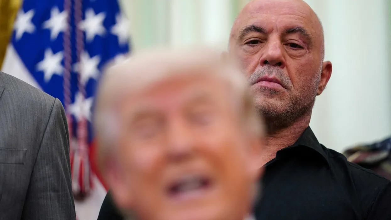 Joe Rogan en Shane Gillis Bekritiseren Trump's Truth Social Abonnementsplan en Crypto-ondernemingen: 'Letterlijk Handel met Voorwetenschap'