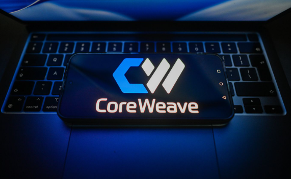 CoreWeave-omzet verdubbelt tot $2,58 miljard terwijl AI-orderportefeuille $104 miljard bereikt