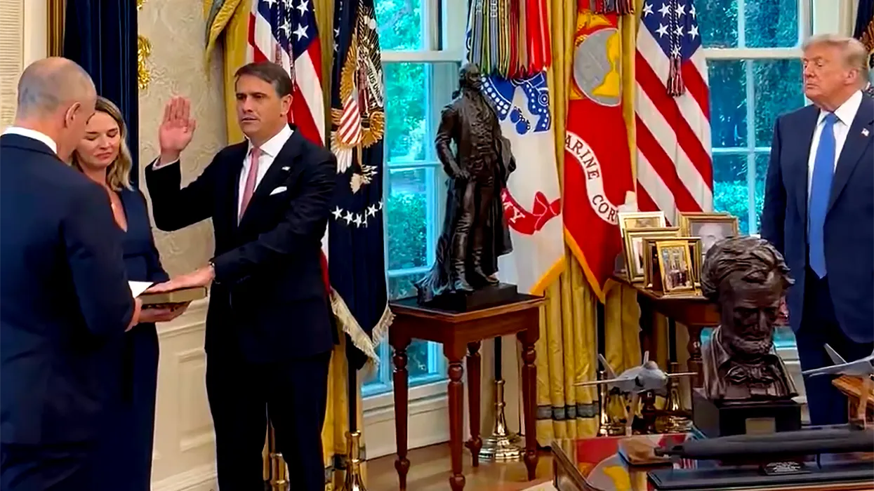 CNN Reporter Highlights Unusual Presence of Trump's Personal Lawyers at Attorney General Blanche's Swearing-In Ceremony