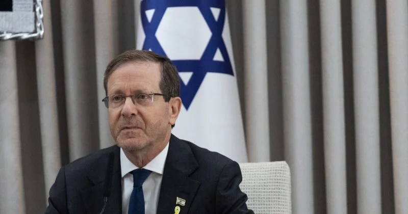 Il presidente israeliano Herzog critica il politico newyorkese Mamdani e avverte della minaccia iraniana tra crescenti tensioni
