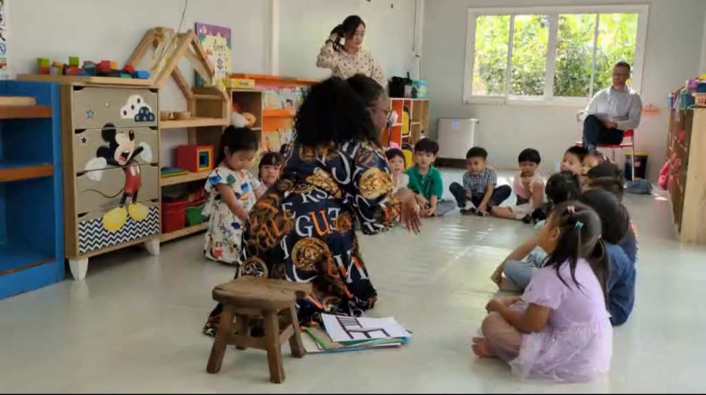 La musicista nigeriana Ava Anthony si trasferisce in Thailandia con un visto da nomade digitale, ripensando il futuro della musica africana