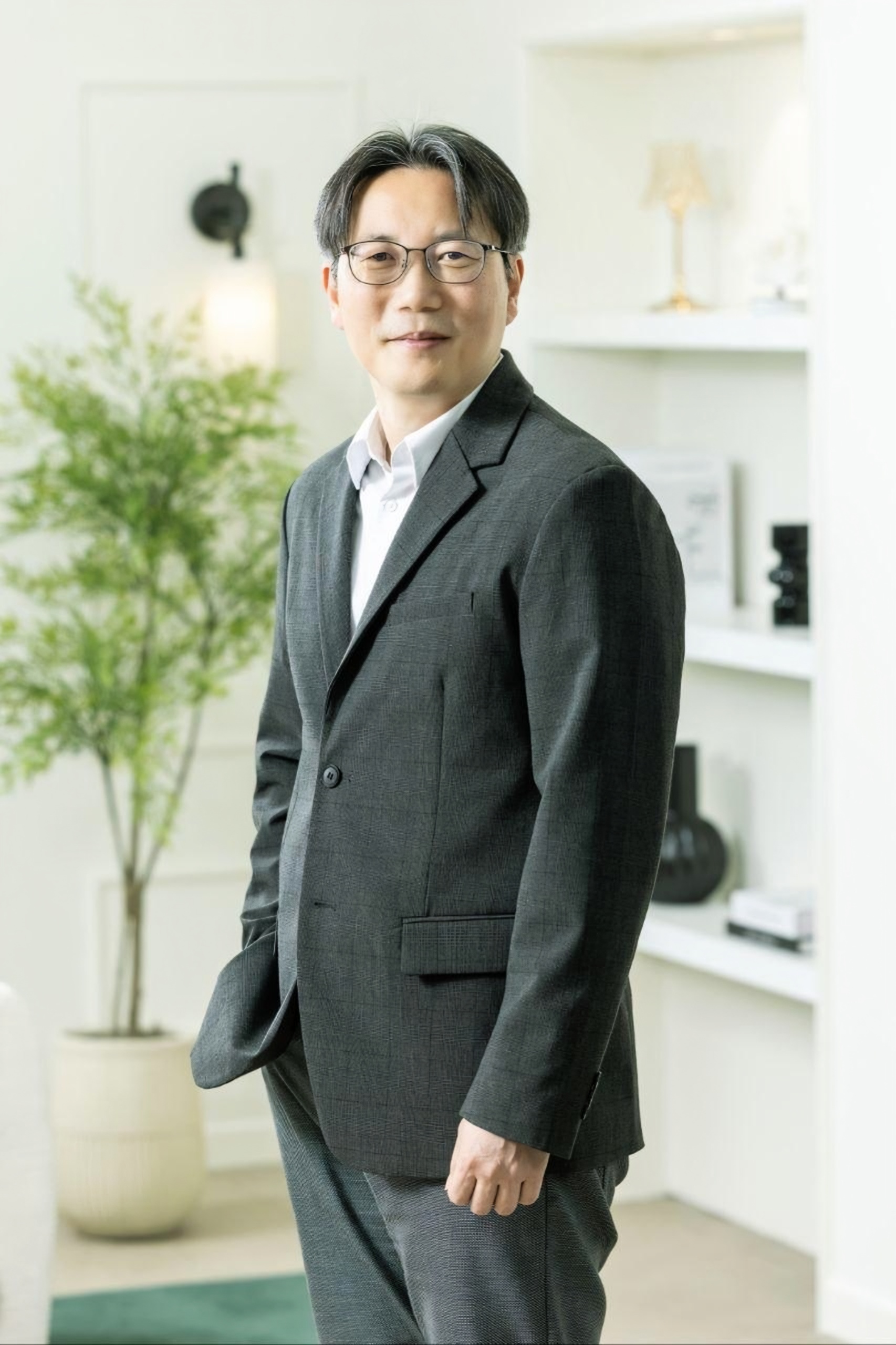 Samsung Electronics Hires AI Specialists to Strengthen Semiconductor R&D and Manufacturing