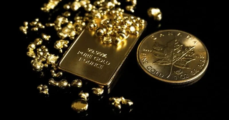 Gold schließt bei 4.417 Dollar, da Dollarschwäche und schwache Daten die Wahrscheinlichkeit einer Fed-Zinserhöhung auf 33 % senken