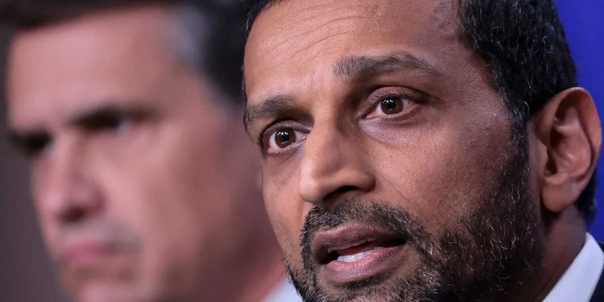 FBI-directeur Kash Patel moet vóór 17 augustus reageren op verzoekschrift tot verwerping van The Atlantic in lasterzaak