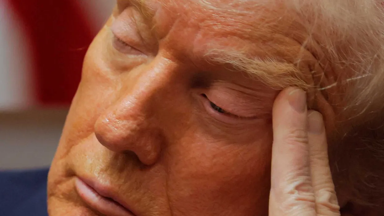 Psycholog John Paul Garrison: Objawy neurologiczne Trumpa podczas wydarowania w Gabinecie Owalnym wykraczają poza 'podeszły wiek'