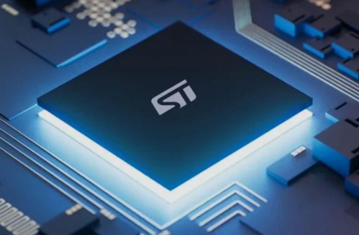 STMicroelectronics Shares Fall 15% After Profit Miss Despite Stronger Data Center Outlook