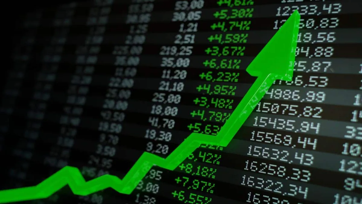 Sensex e Nifty chiudono ai massimi di cinque mesi con il debutto del CAS
