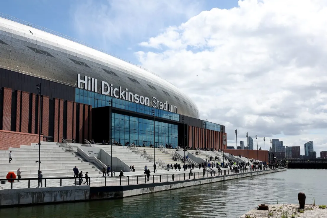 Владельцы Everton из Friedkin Group вложили £38 млн на фоне, как сообщается, обязательства выплатить Burnley компенсацию
