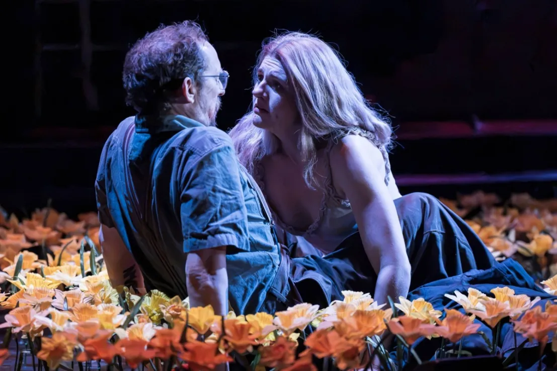 „Cleansed“ am Almeida: Sarah Kanes Meisterwerk bleibt unbeirrbar Theater