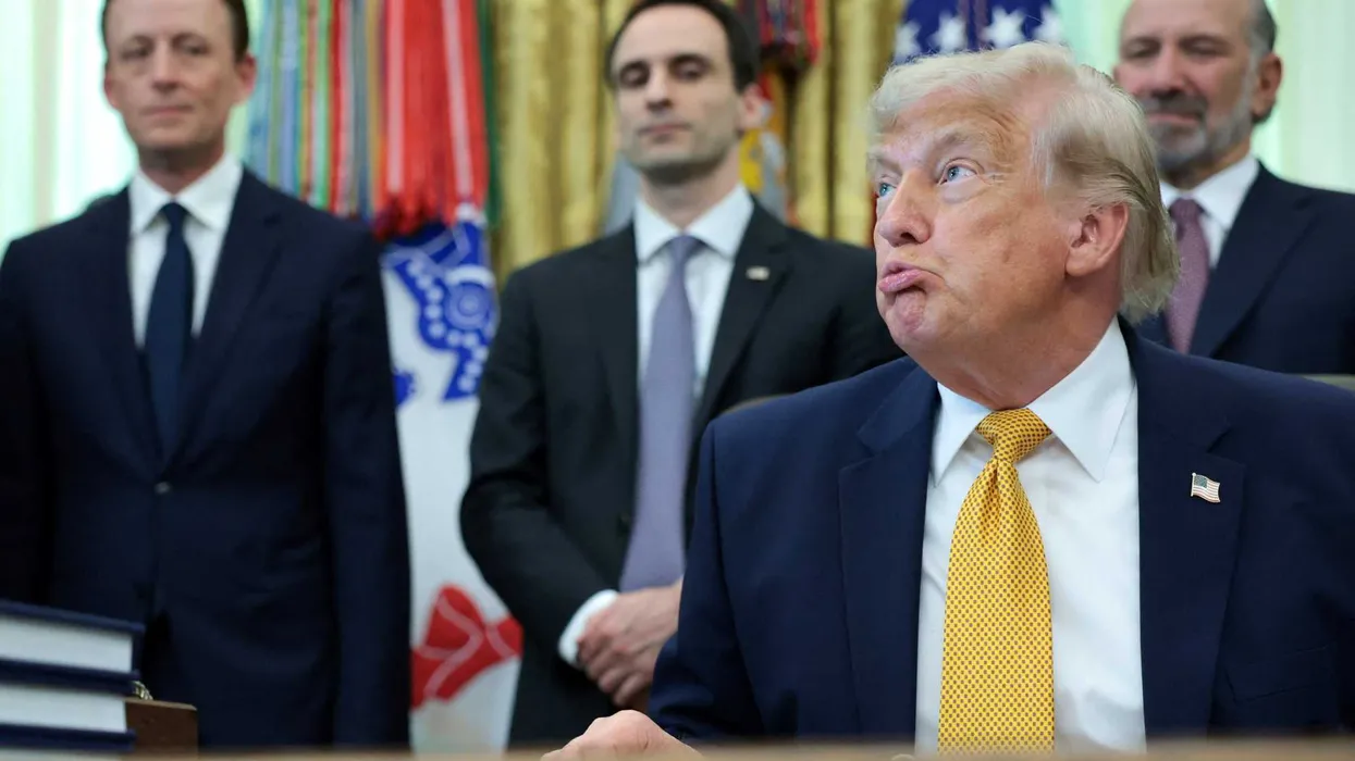 Le email mostrano che Trump ha scavalcato le agenzie per negare gli aiuti per le catastrofi agli stati blu