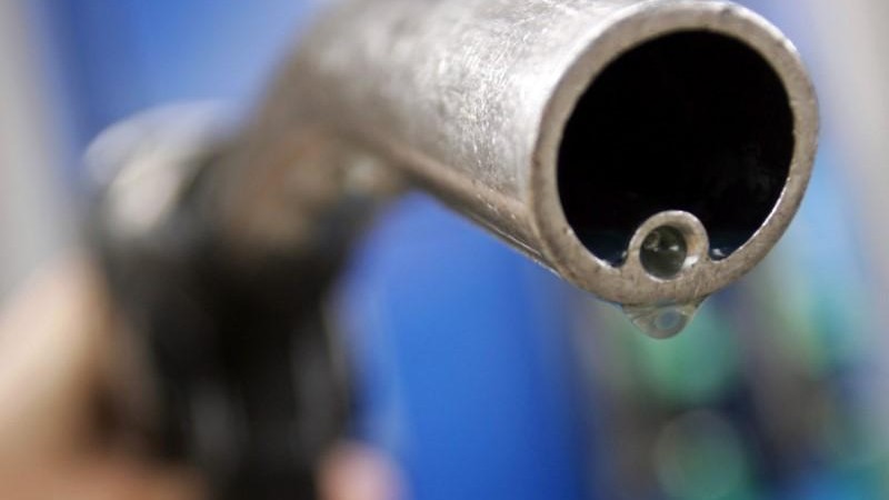 Трамп приказал нефтяным компаниям снизить цены на бензин и нацелился на гендиректора Chevron