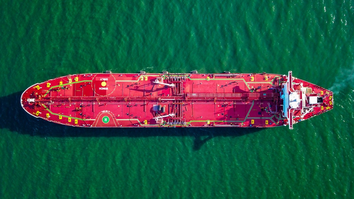 Iran Reports Two Oil Tankers Turned Back From Strait of Hormuz After Fire