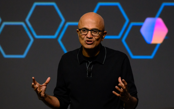 Microsoft afferma che il nuovo modello AI per la cybersecurity supera quello di Anthropic