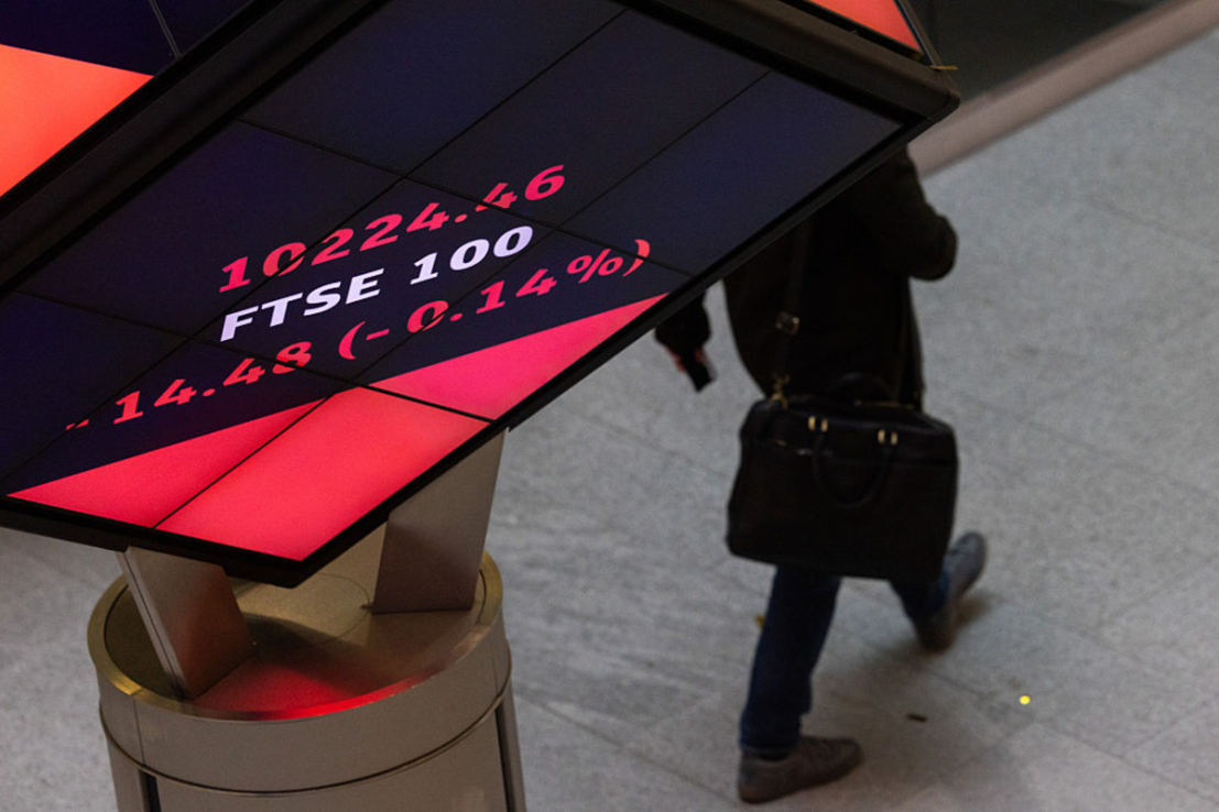 FTSE 100 Slides to Weekly Low as JD Sports Profit Warning Weighs; Oil Tops $94 After Trump's Iran Threat