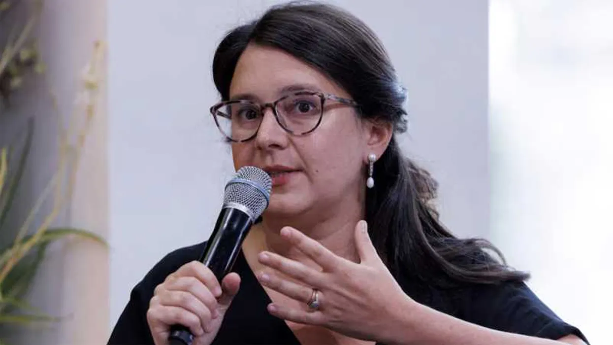 Informe: personal de 60 Minutes cuestiona los nuevos fichajes de Bari Weiss mientras caen las audiencias