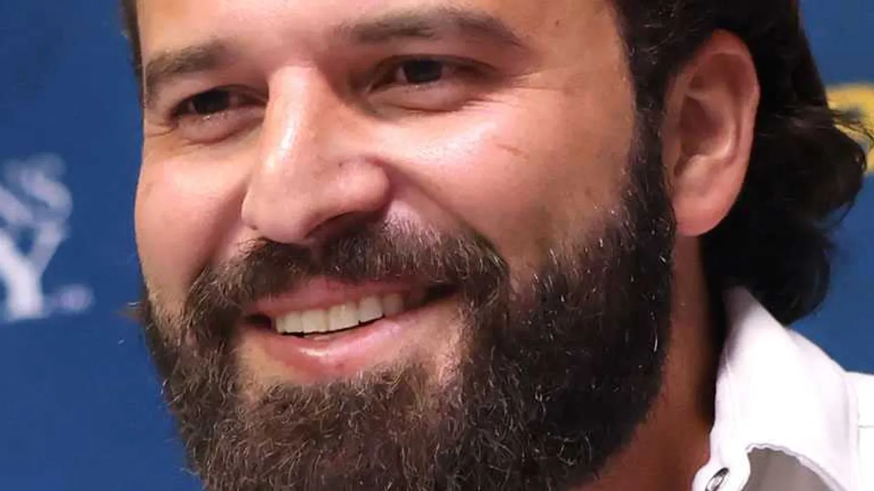 Texas-Republikaner Brandon Herrera: Millionärsbehauptungen wegen verzögerter Finanzauskunft auf dem Prüfstand