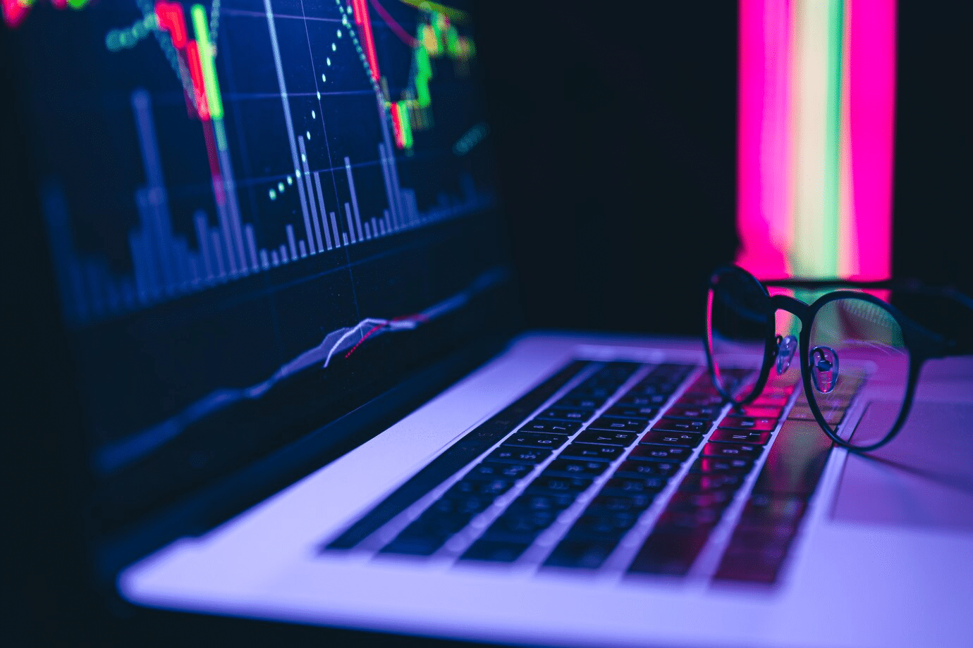 Forex vs. Crypto: Comparing Two Major Trading Markets